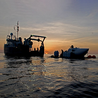 Photo of Cyclops sub being tow